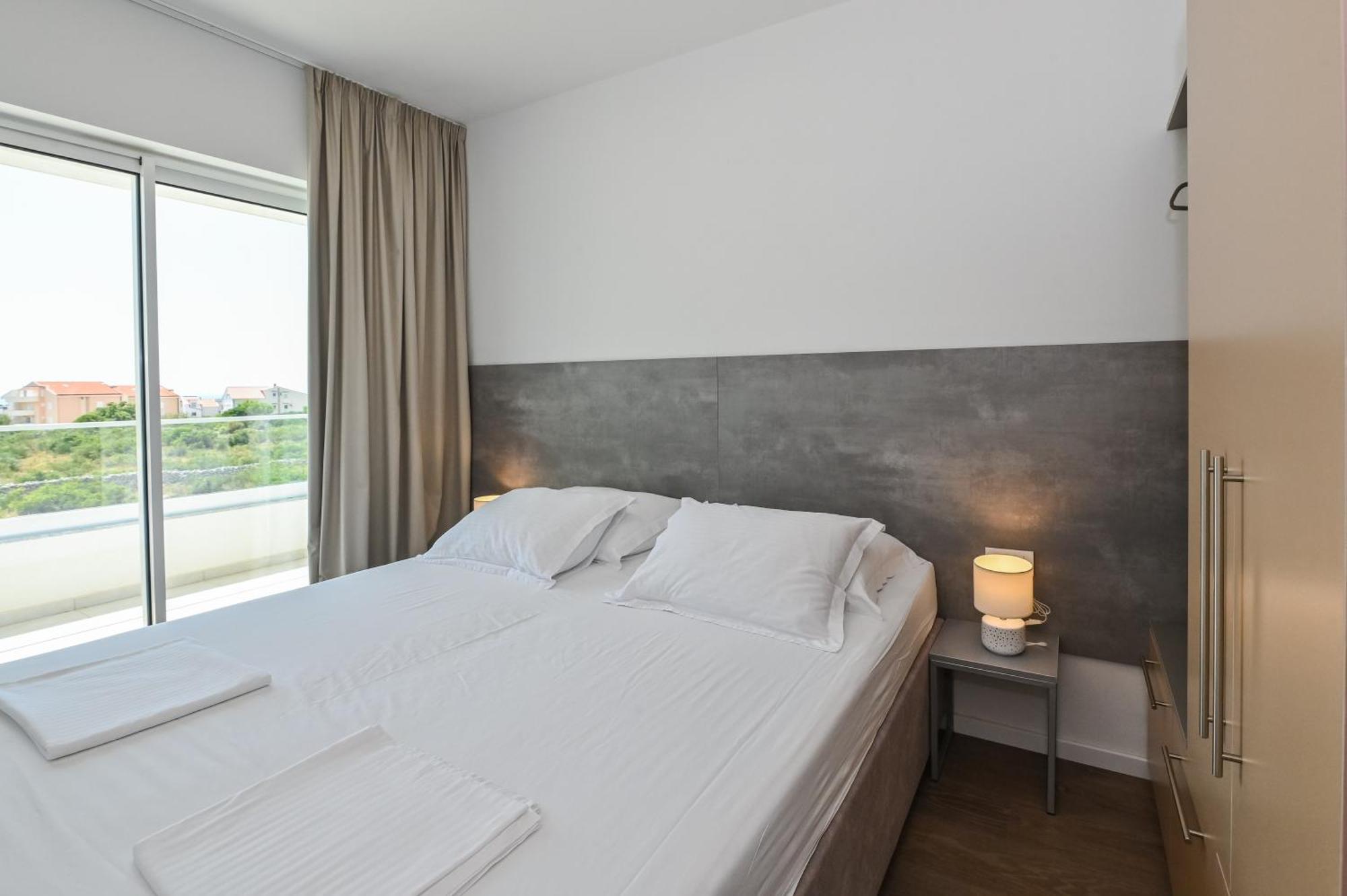 Villa Cala, Hotel Rooms&Apartments Novalja Eksteriør bilde